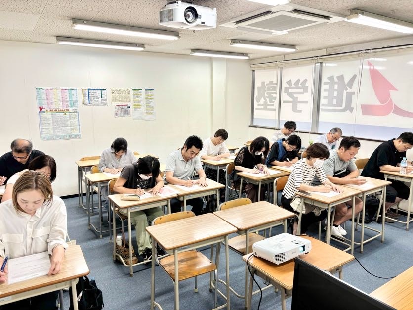中3生保護者会「高校入試まるわかりセミナー2025」の様子