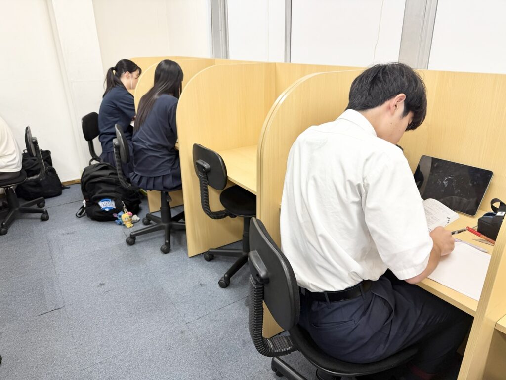 リードアップ高校生授業風景